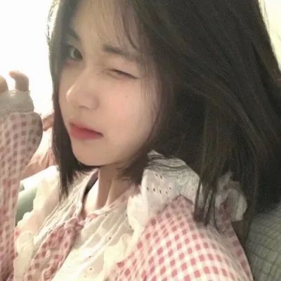 画里真真